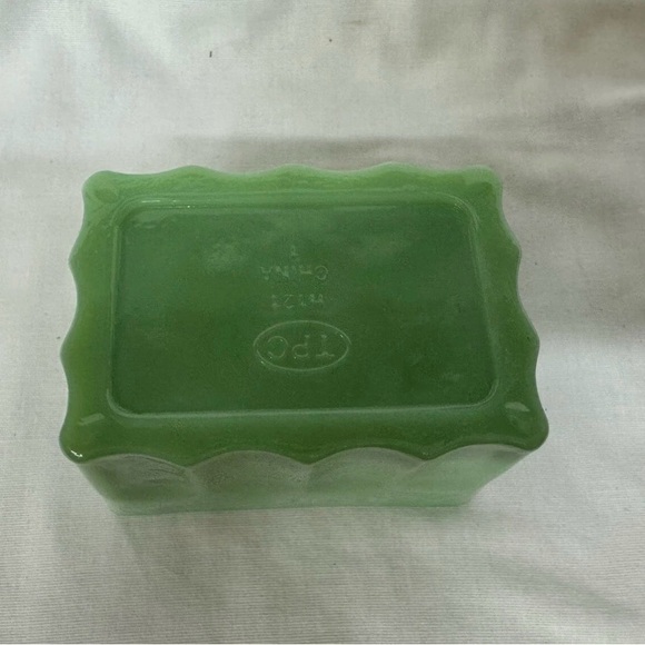 Vintage Style Tablecraft Jadeite Glass Collection Sugar Packet Holder - Picture 3 of 6